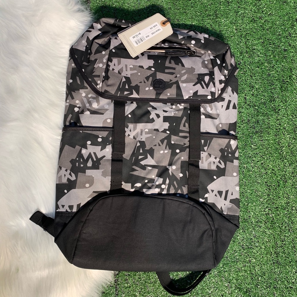 Timberland 32-Liter Water-Resistant Camo Backpack - Picture 6 of 7